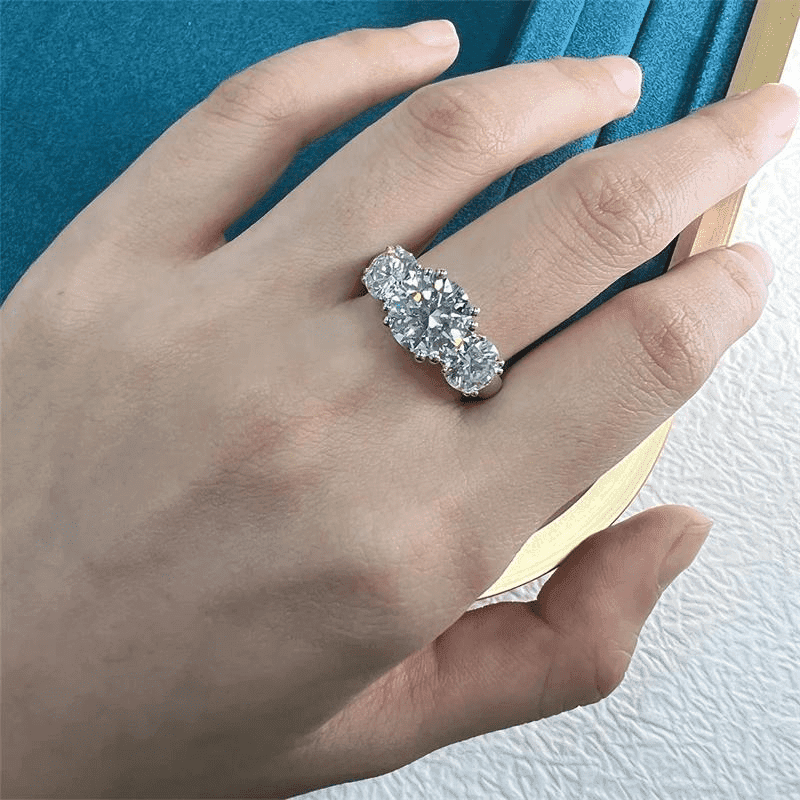 Anel de Noivado 3 Pedras Moissanite em Prata 925 e Banhado a ouro 18k - Arbo joias