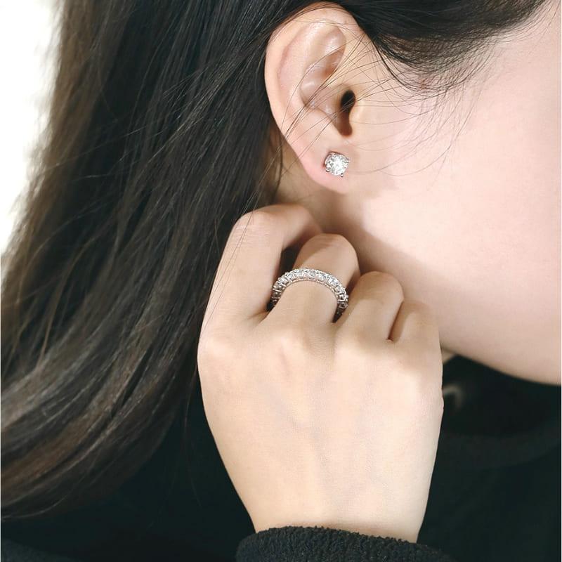 APARADOR-DE-ALIANCA-EM-PRATA-COM-MOISSANITE3MM_8