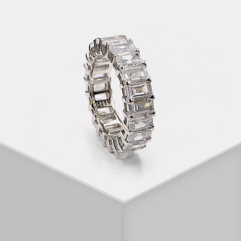 Aparador de Aliança com Moissanite 3.5mm Esmeralda