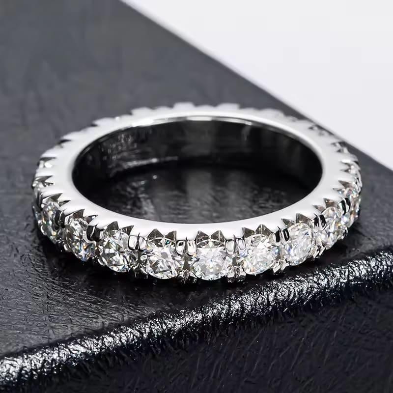 Aparador_de_Alianca_com_Moissanite_5