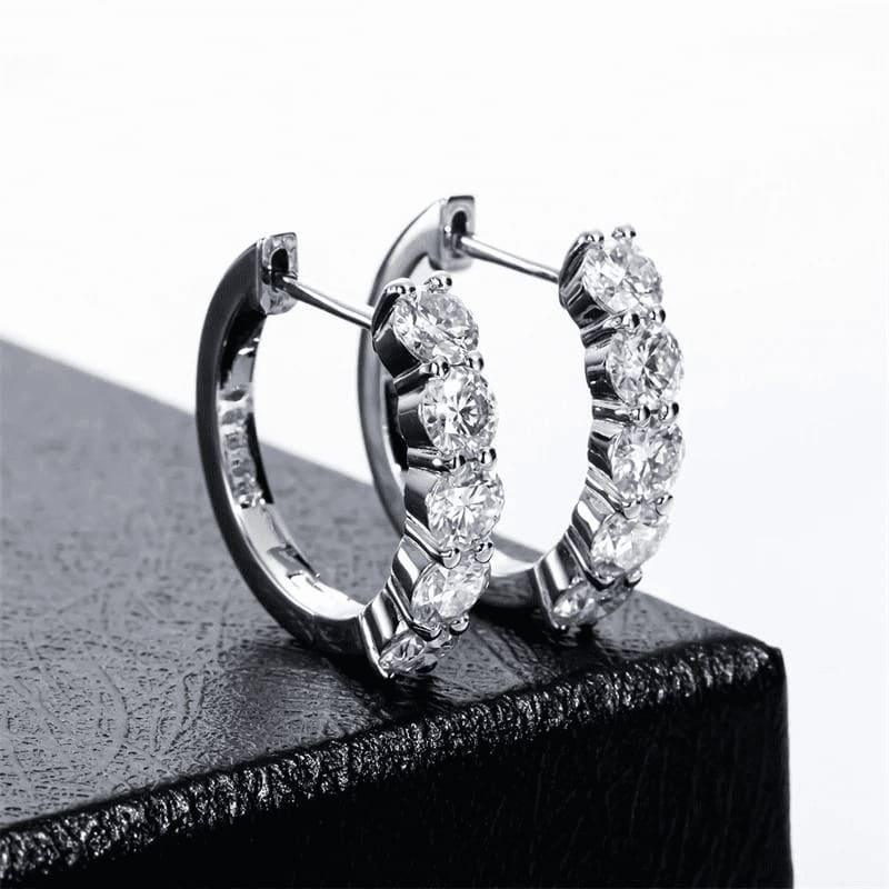 Brinco Argolacom Moissanite - ARBO JOIAS