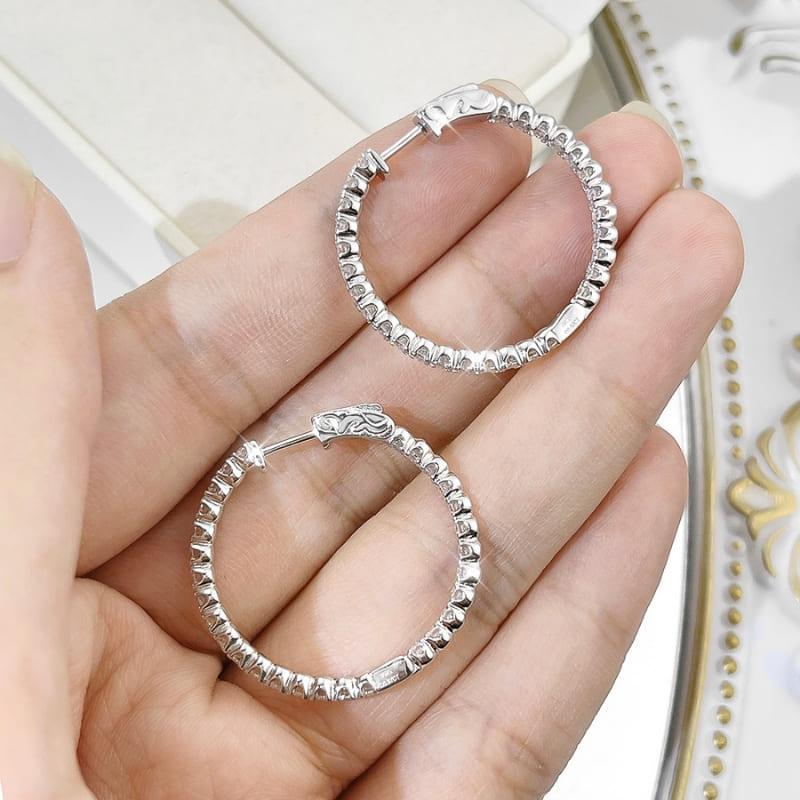 Brinco Argola com Moissanite 2mm