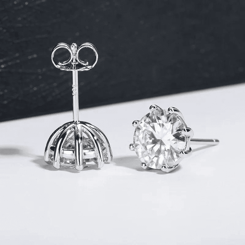 Brinco Moissanite Ponto de luz 8 garras