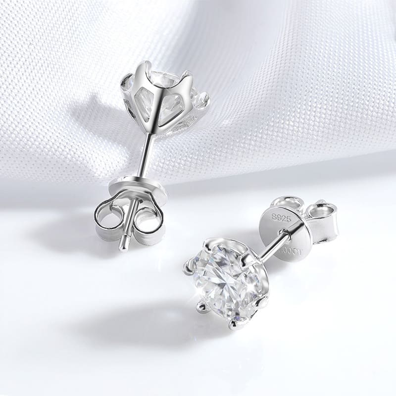 Brinco Ponto de Luz Moissanite 6 garras - Pétula