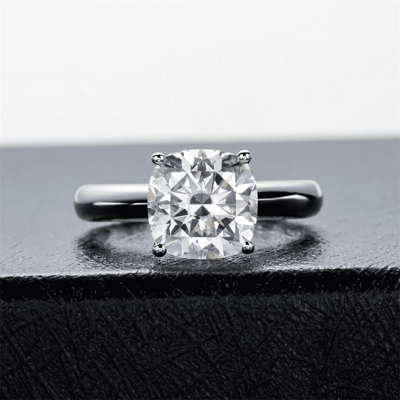 Anel solitário Moissanite 3.5 quilates em Prata 925 Banhado a Ouro 18k - Arbo joias