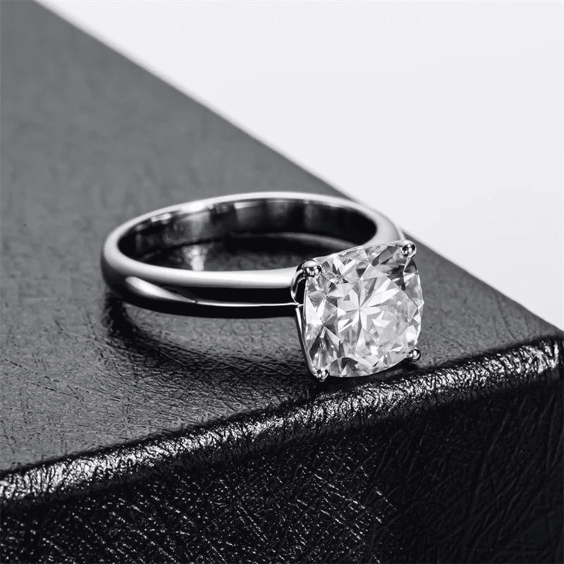 Anel solitário Moissanite 3.5 quilates em Prata 925 Banhado a Ouro 18k - Arbo joias