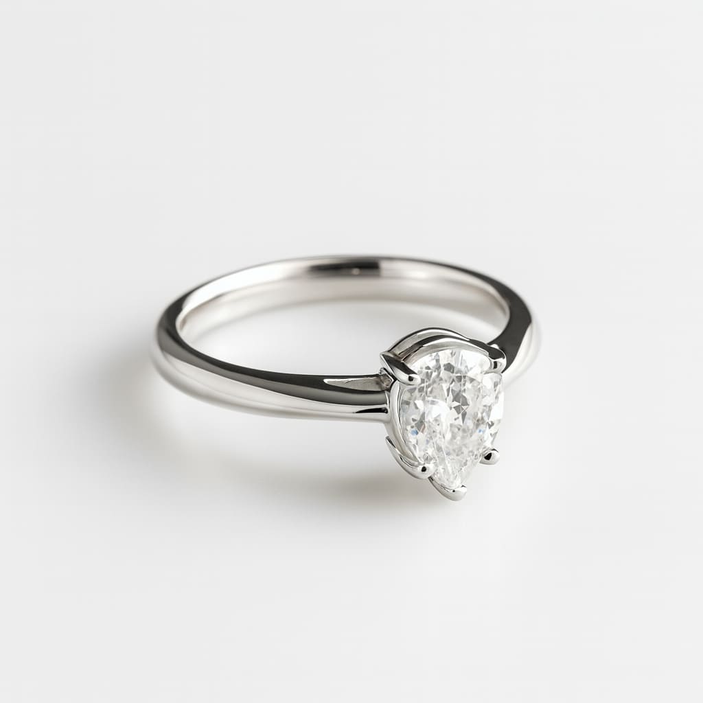 Anel Solitário Pear Moissanite 2 quilates