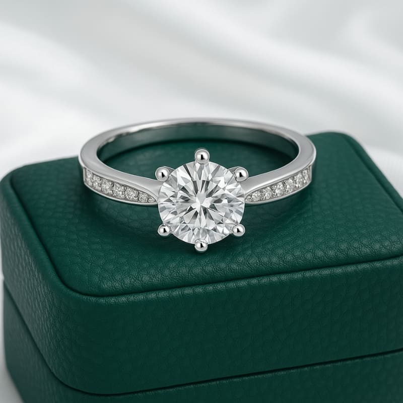 Anel de Noivado com Moissanite