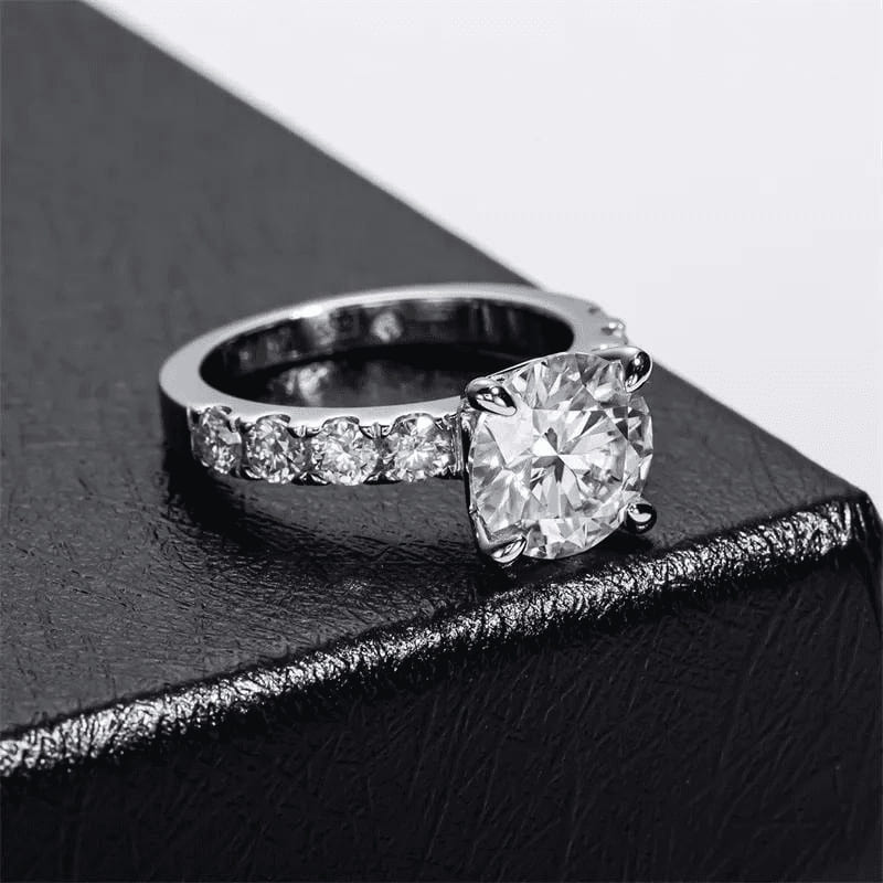 Anel de noivado Moissanite 4.3 quilates