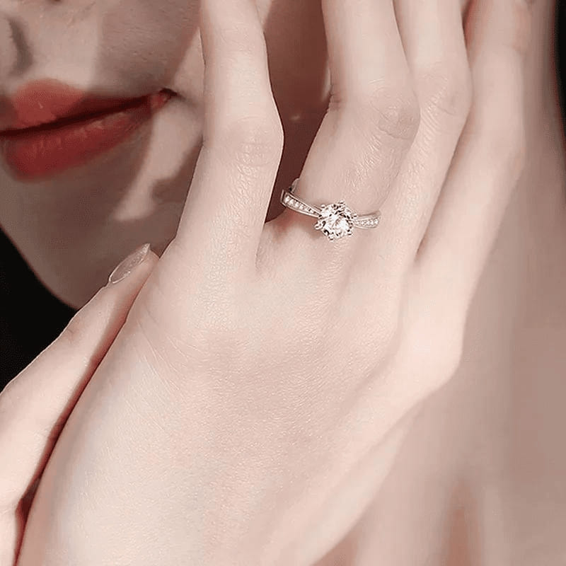 Anel de Noivado com Moissanite